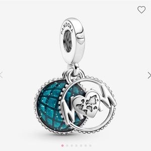 Pandora’s charm